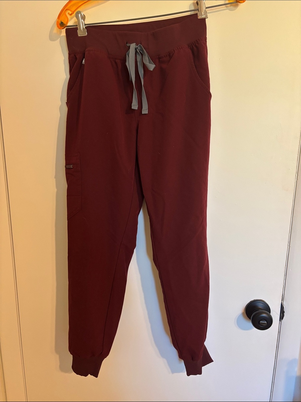 Figs women’s scrubs Maroon Jogger Sweatpants with Grey Drawstring